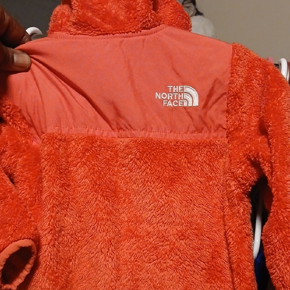 The North Face Vibrant Red Fleece Jackets - Picture 6 of 6